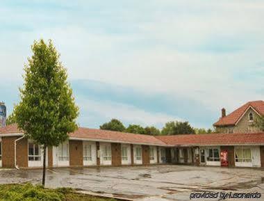 Knights Inn Кингстън Екстериор снимка